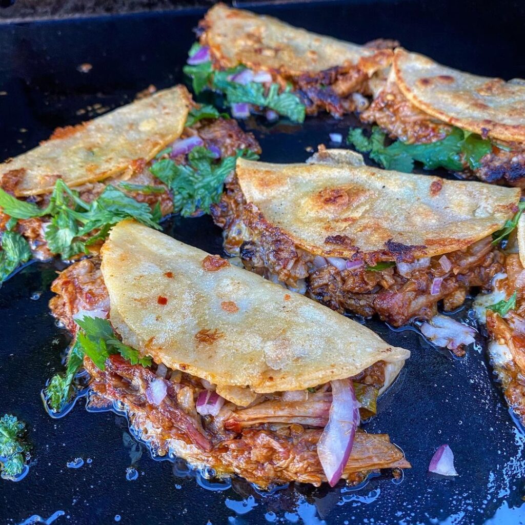 Slow Cooker Mexican Pulled Pork Tacos 4 Recipes