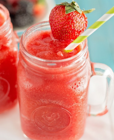Strawberry Lemonade Slushies #drink #sangria #smoothie #cocktail #recipes
