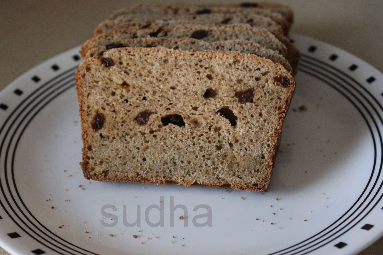 Avial n Rasam Whole Wheat, cornmeal and raisin Vegan bread