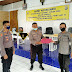 Kapolres Minahasa Serahkan THR Idul Fitri Kepada Personel Jajaran