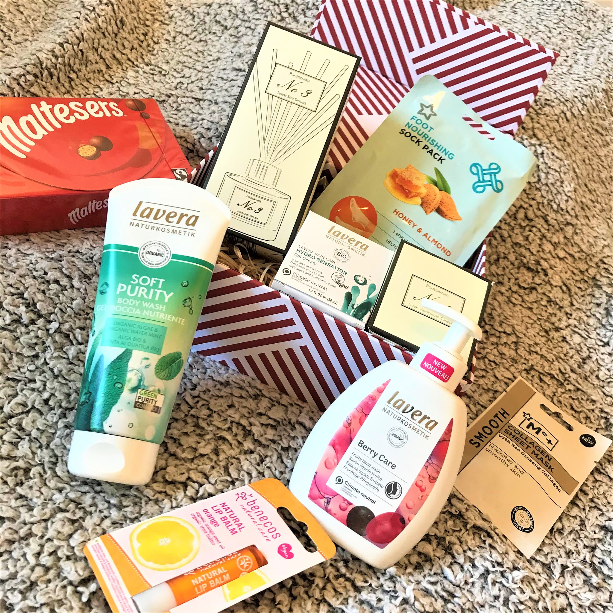 2 AtHome DIY Mother's Day Hampers Gift Guide Ideas Laura Thornberry