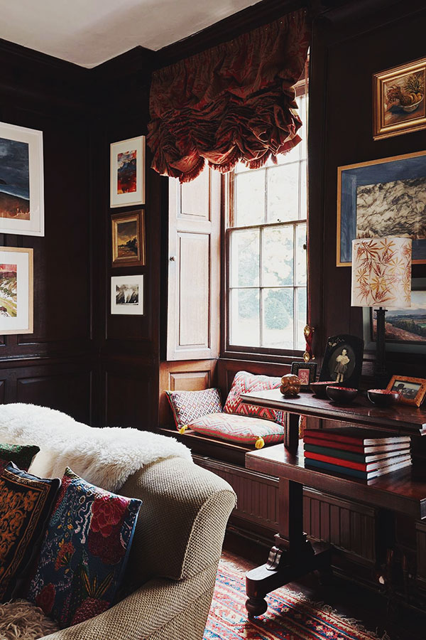 Décor Inspiration: A Warm & Art-Filled Queen Anne House in Herefordshire by Interior Decorator Edward Bulmer