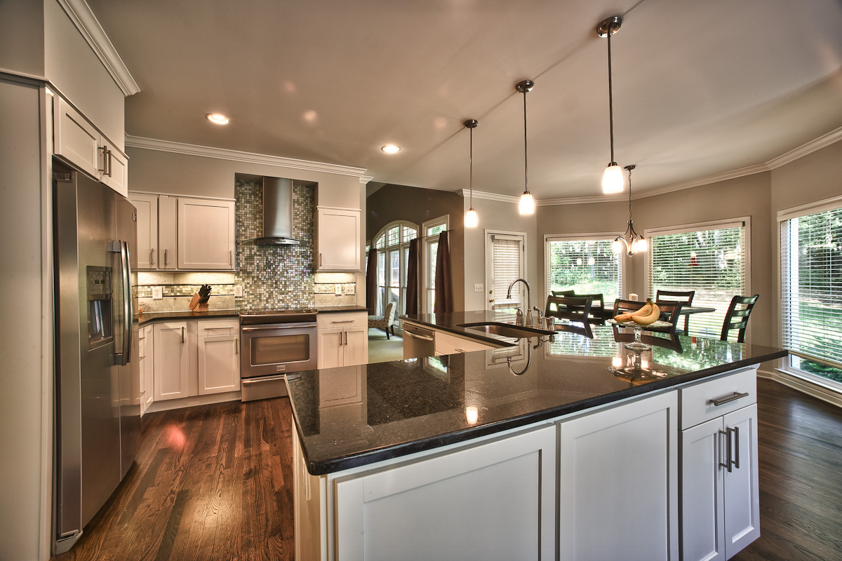 J H Dricker's Photo Blog: HDR Challenges ... Photographing a Kitchen