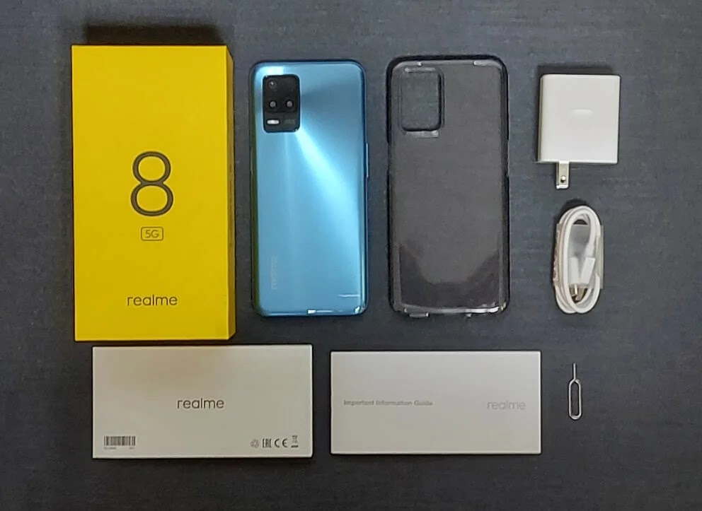 realme 8 5G Retail Package