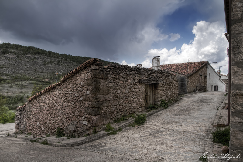 ISAHILO Cronicas de un Pueblo (Valsalobre)