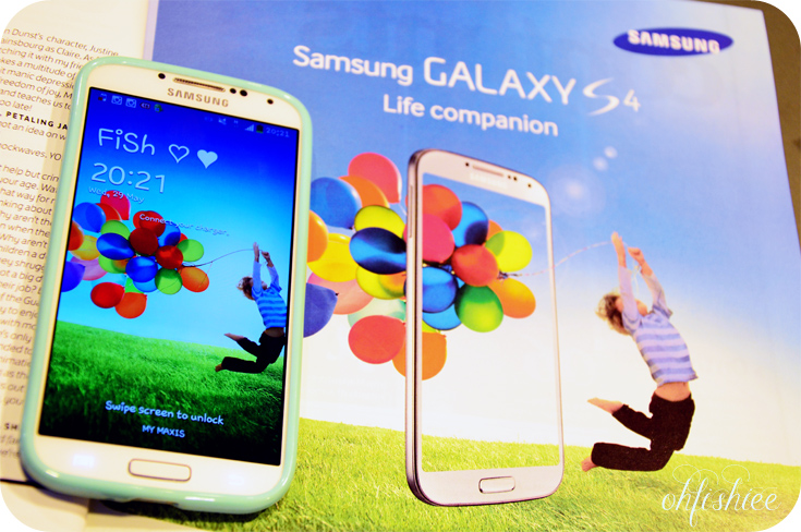 Galaxy s24 купить в москве. Samsung Galaxy s4 2013. Samsung Galaxy s4 Корея. Самсунг галакси s4 реклама. Samsung Galaxy s4 Custom.