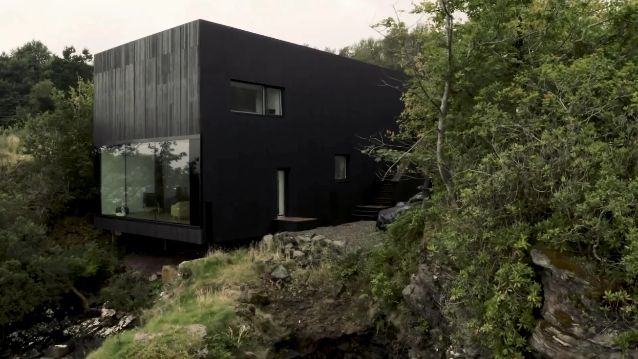 11 Photos vs. Black House on Isle of Skye In Scotland vs. Modernity Interior Design Tour