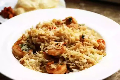 HOW TO PREPARE PRAWNS BIRYANI