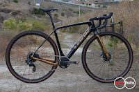 LOOK 765 Gravel RS SRAM Force AXS Mavic Allroad Gravel Bike at twohubs.com