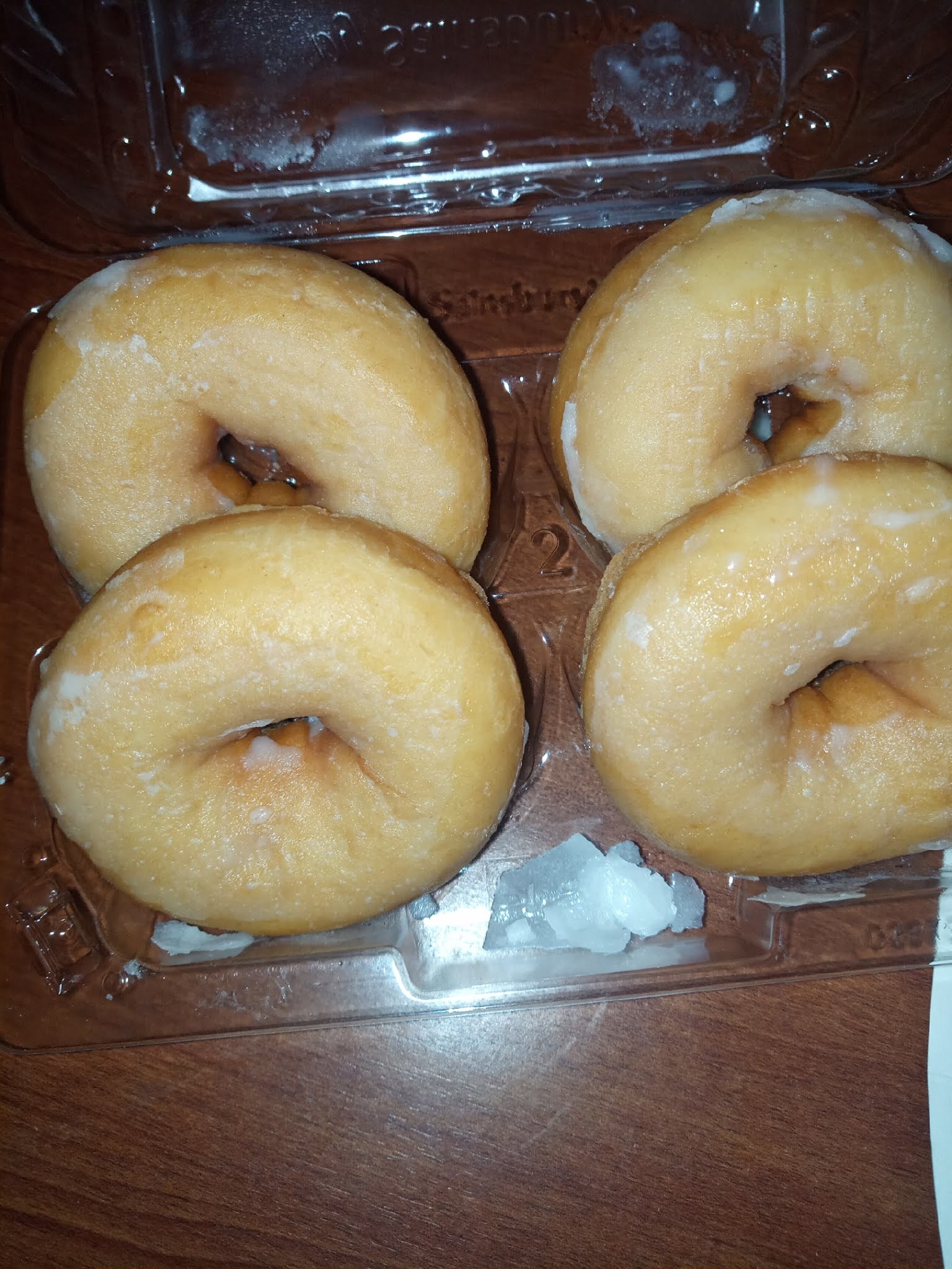 Supersupergirl's Food Reviews [Review] Sainsbury's Glazed ring doughnuts