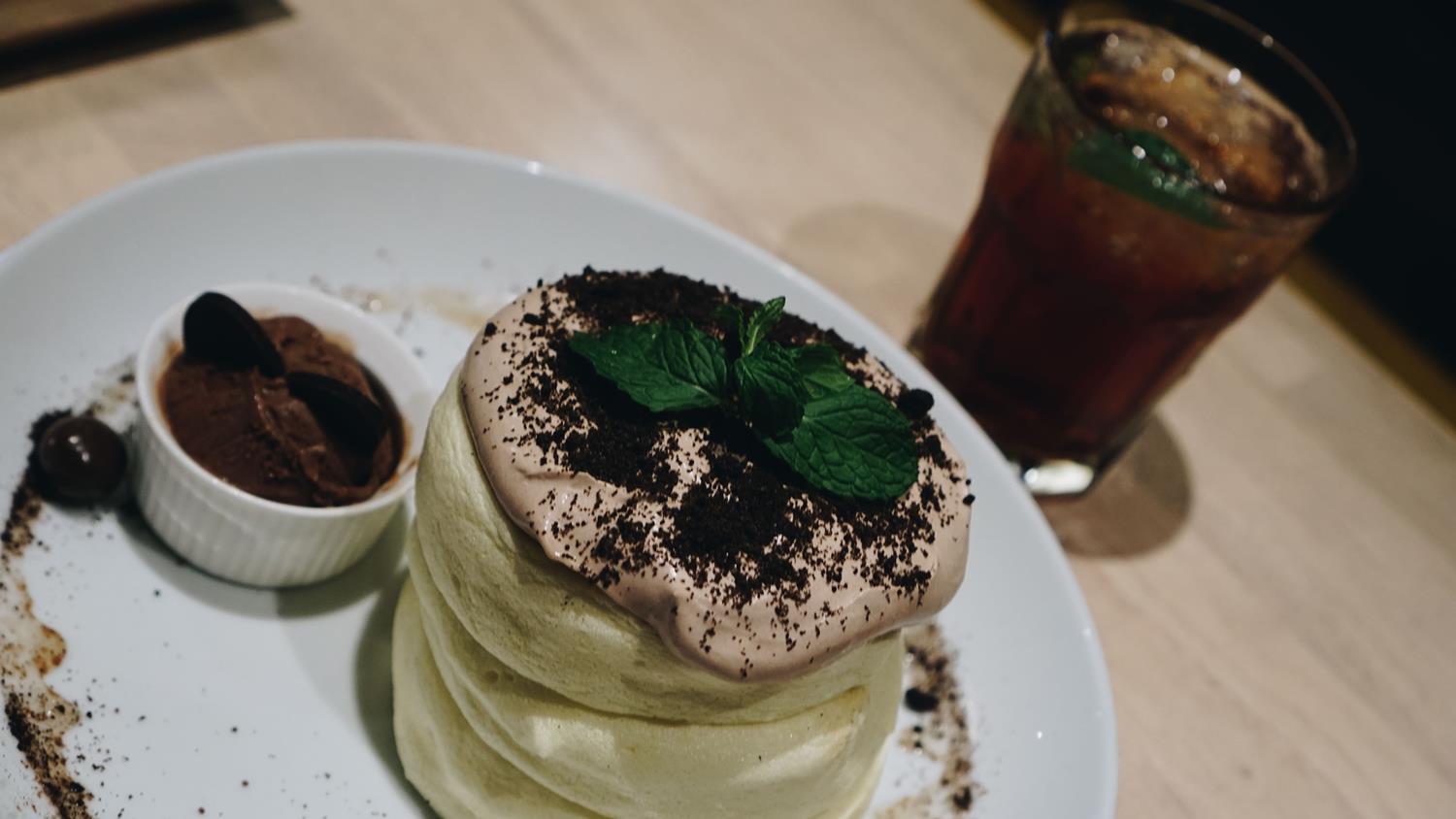 REVIEW TOKERU CAFE BALI JAPANESE FLUFFY PANCAKE BALI HelgaChrist