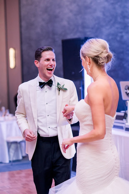 St. Louis Wedding Photographer & Videographer | Black & White Minimalist Wedding | Jewish Wedding | Rooftop Poolside Wedding