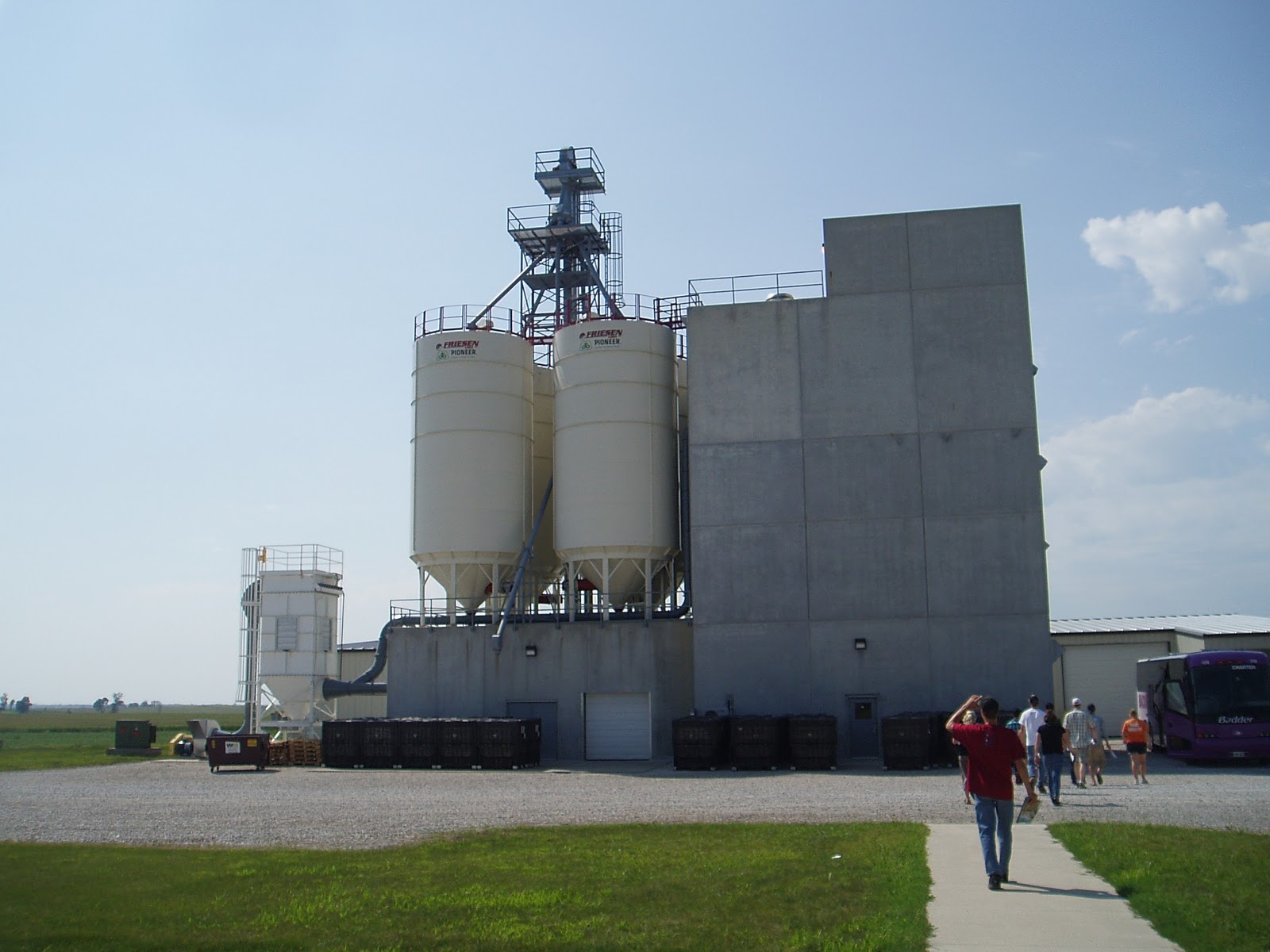 US Agriculture Study Tour Pioneer Livestock Nutrition Center