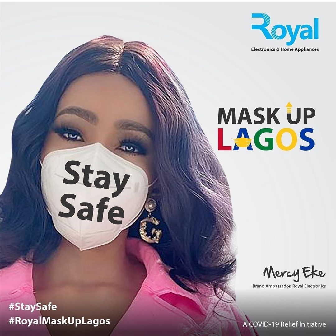 Bbnaija Mercy Distributes Face Mask To Low Income Earners Less 