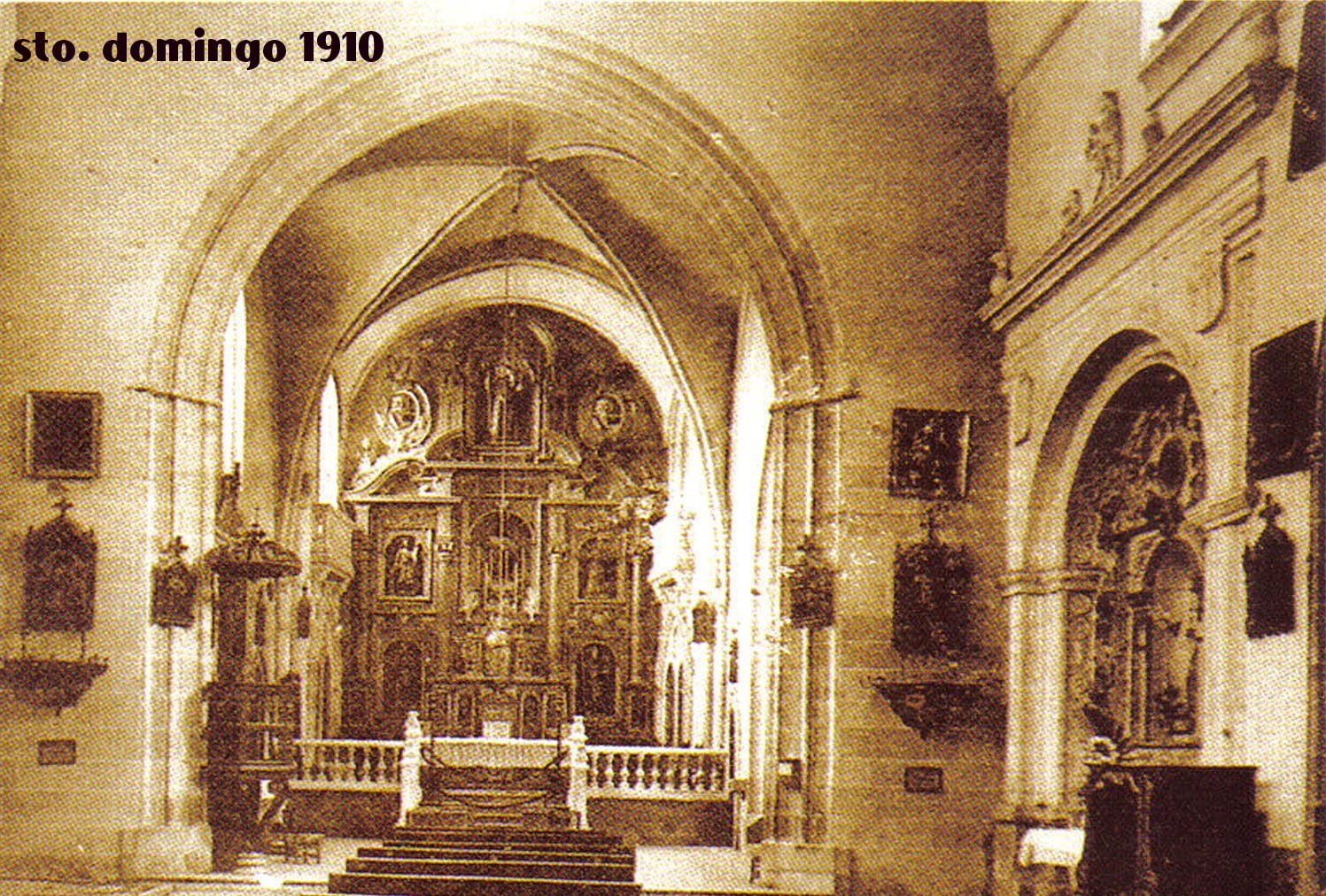 VBEDA; EL MAL ESTADO DE SU CASCO HISTÓRICO IGLESIA DE SANTO DOMINGO DE