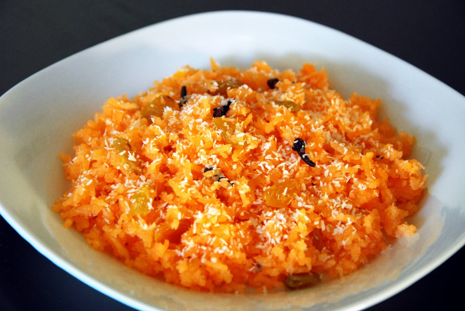 Harsha's Kitchenette: Coconut - Saffron Rice / Meetha chawal