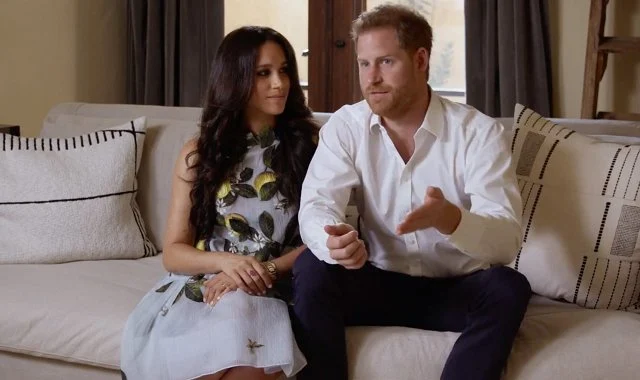 Pregnant Meghan Markle, Duchess of Sussex wore a new peplum hem dress from Oscar de la Renta. Prince Harry