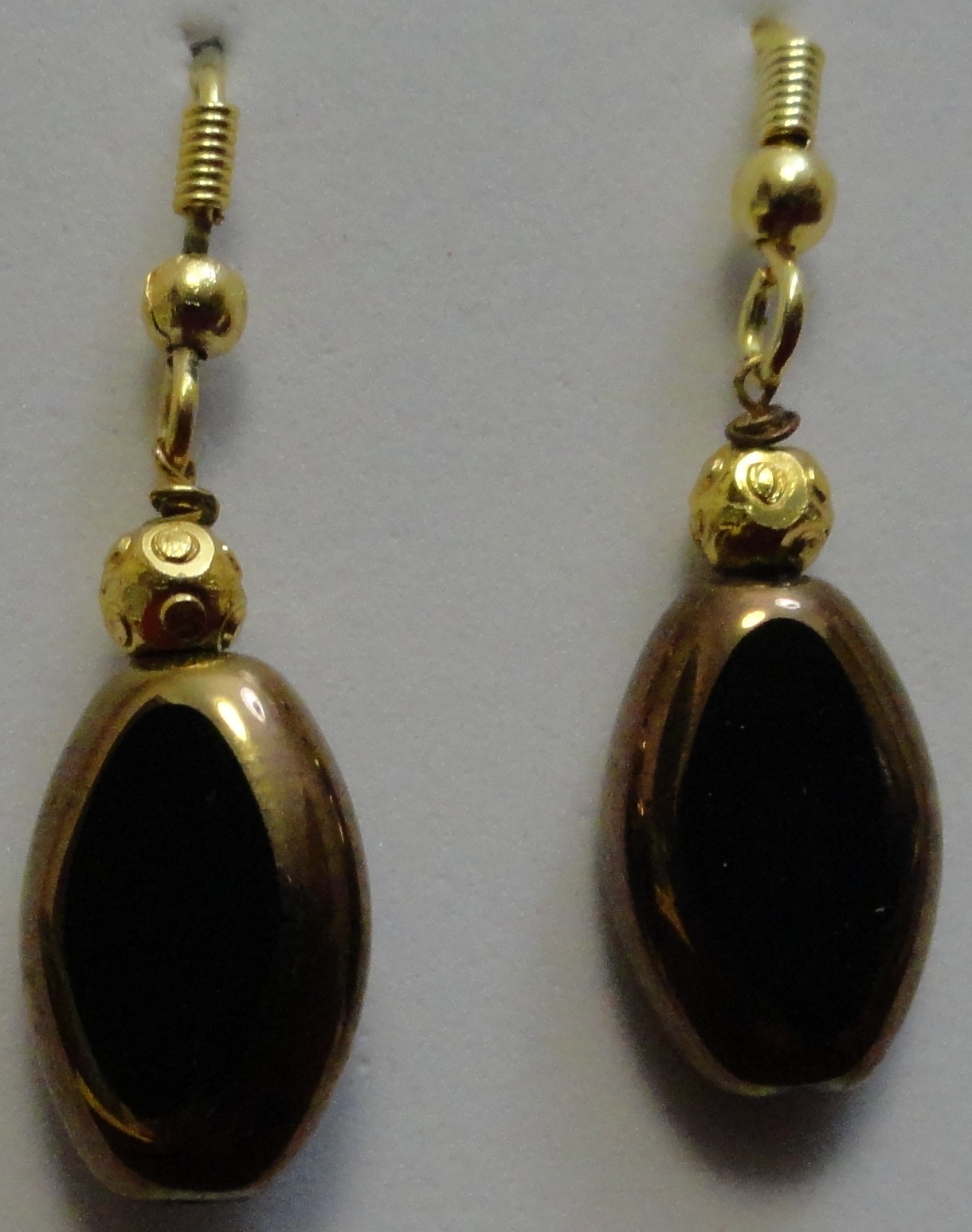 My Hobbies Oval Black earrings