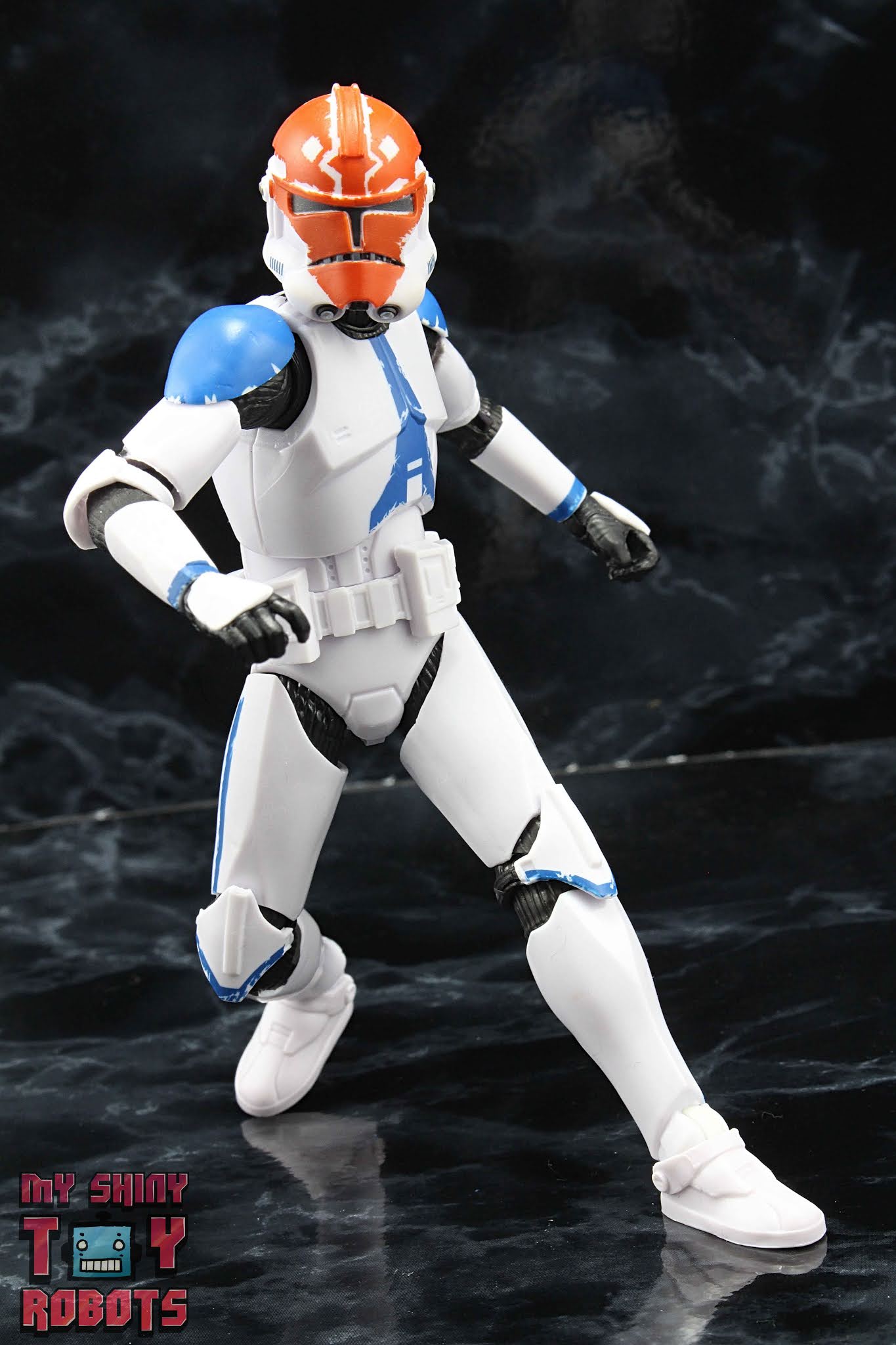 Toybox REVIEW Star Wars Black Series 332nd Ahsoka's Clone Trooper
