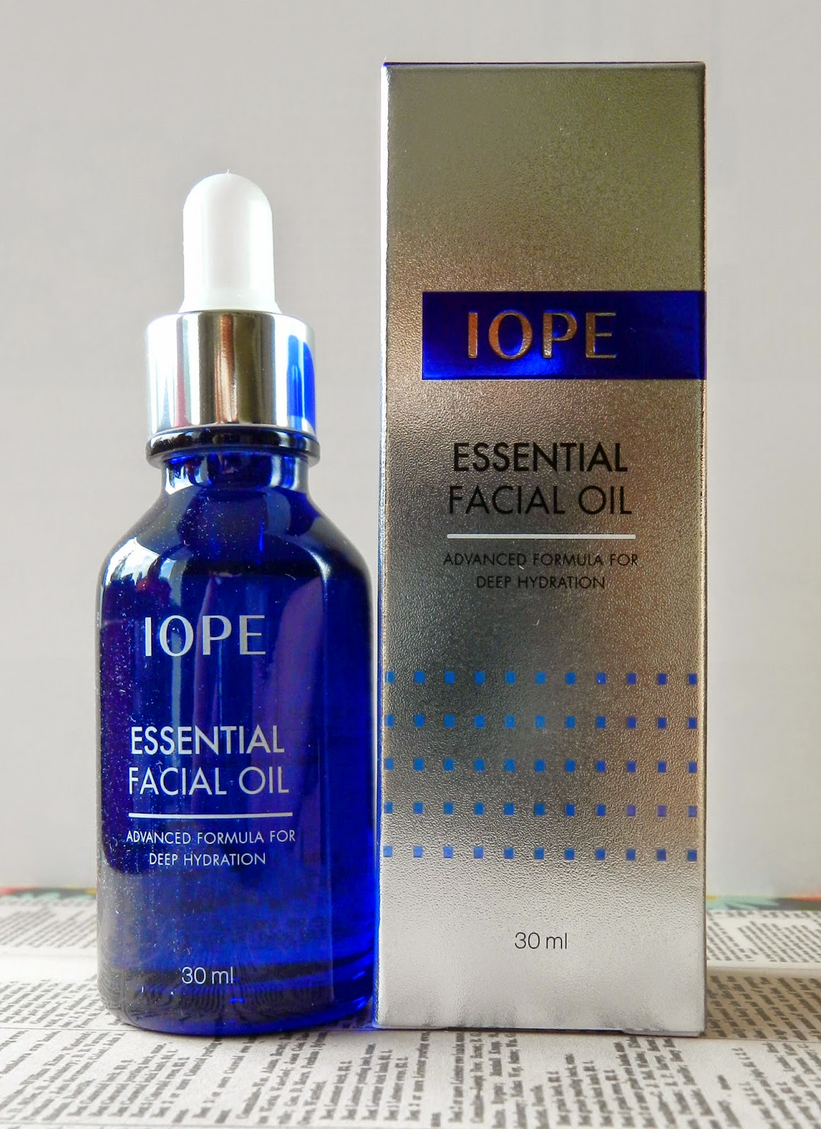 Unfade what fades Korean goodies IOPE Essential Face Oil review