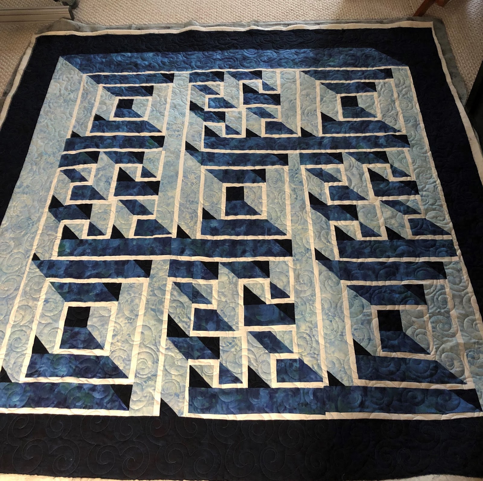 mmm quilts Labyrinth Walk by Wyn