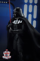 S.H. Figuarts Darth Vader (Obi-Wan Kenobi) 32