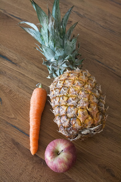 ananas, carota e mela