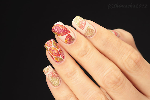 Fall leaves nails