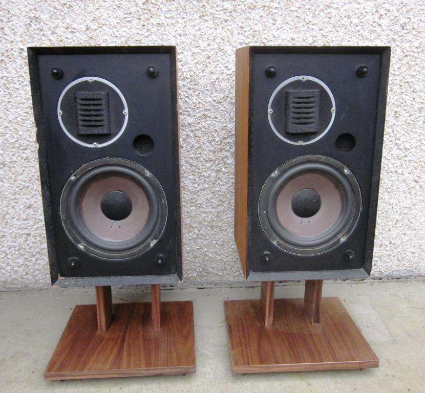 Speakerholic ESS Model 9 Speakers