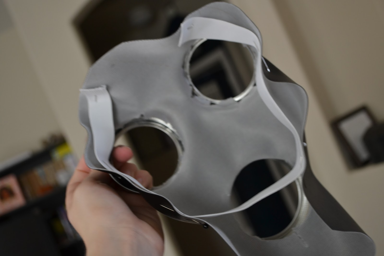 BabbaLabbaDingDongs DIY Gas Mask
