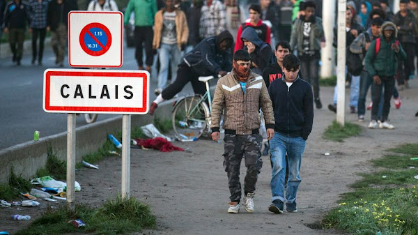 Calais : Huit associations d’aide aux migrants attaquent en justice la préfecture
