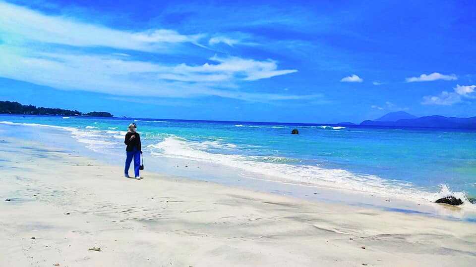 Pantai Setigi Heni Desa Canggung Pesisir Kalianda dengan Pesonanya