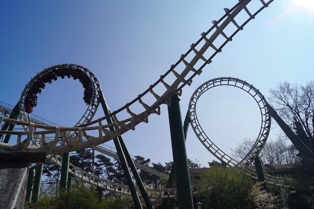 loopingbahn fahrspaß in efteling