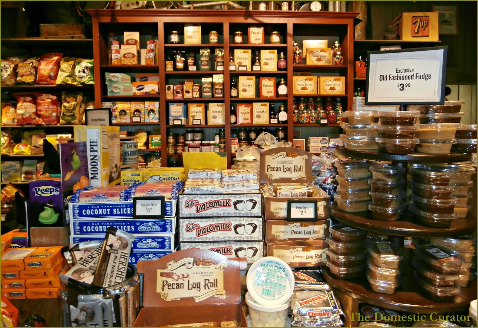 The Domestic Curator: Cracker Barrel Fall & Halloween Decor