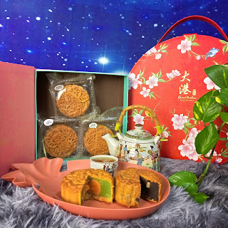 Let's Celebrate Mid-Autumn With Grand Harbour Mooncake