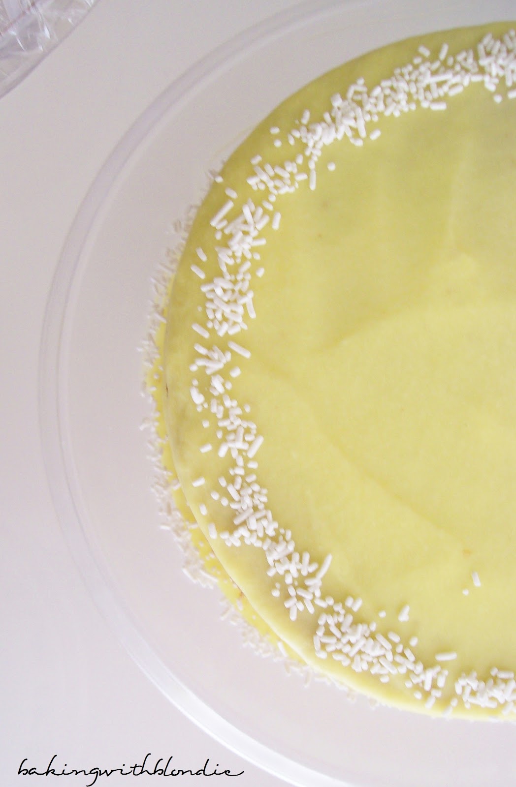 Zesty Lemon Buttercream Frosting/Glaze