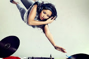 Become a Professional DJ With Jane
