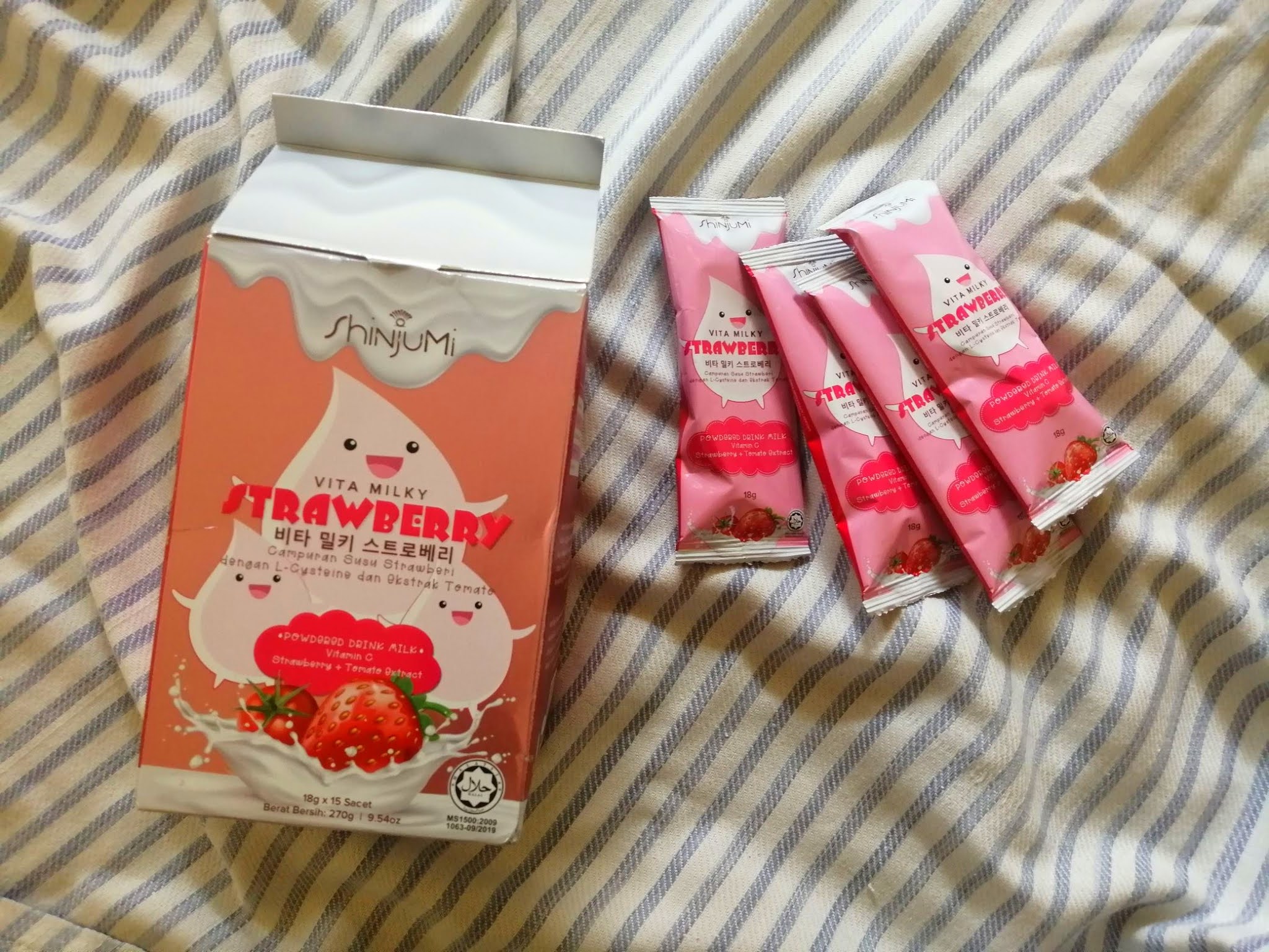 Review Shinjumi Vita Milky Strawberry