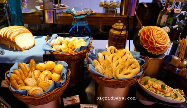 L'Fisher Hotel buffet - Bacolod restaurants - L'Fisher Hotel Bacolod - eat all you can buffet - L'Fisher Hotel Bacolod buffet price - Bacolod hotels - Bacolod blogger - Bacolod lifestyle blogger