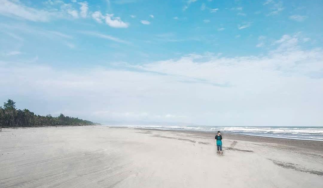 Pantai Widarapayung Cilacap Lokasi Rute Dan Harga Tiket Yanacircle Com