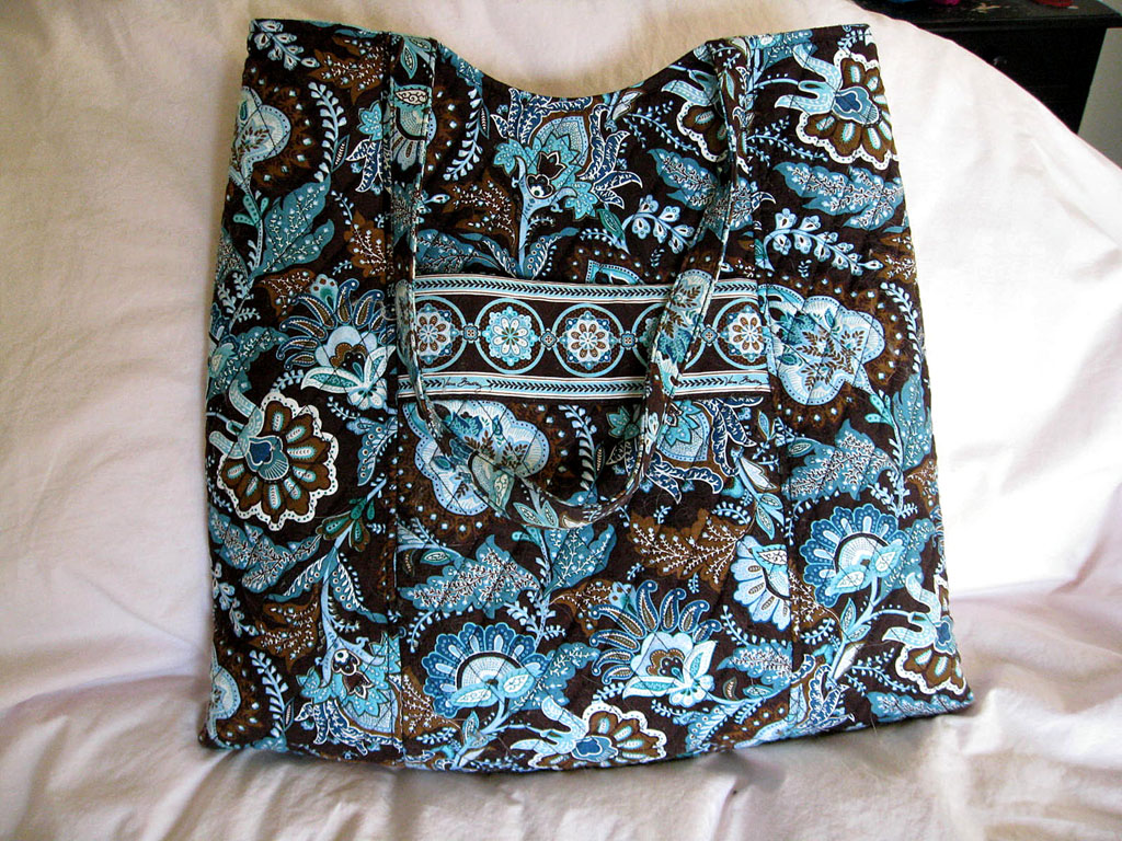 Curvy Tote in Java Blue - I got this at the 2009 Outlet Sale. I used ...