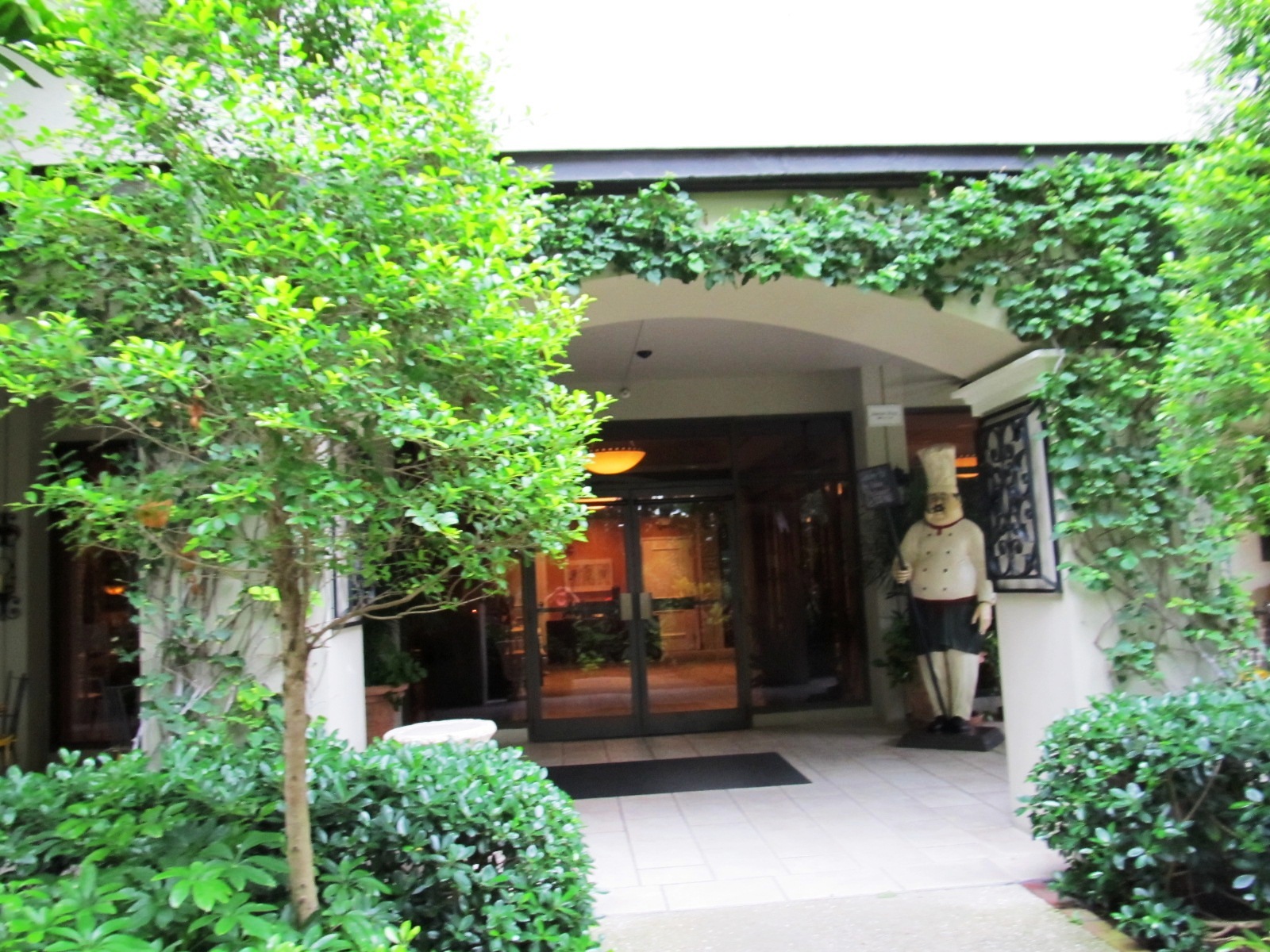 Food and Thrift Italian Restaurant, at the Breakers Hotel