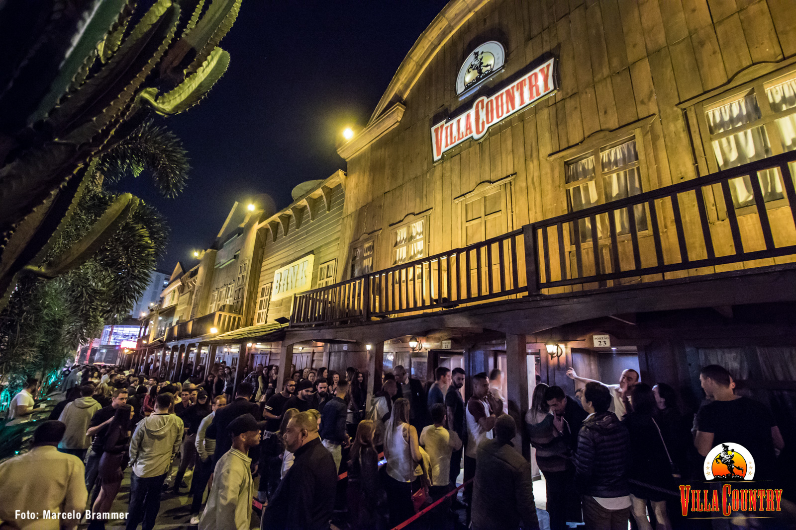 Villa Country celebra 18 anos virtualmente com projeto exclusivo