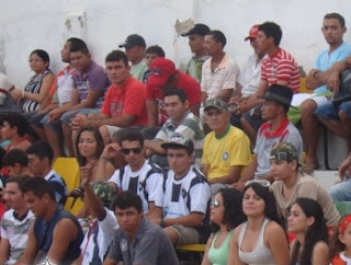 Torcidas em peso comparecem ao Campeonato