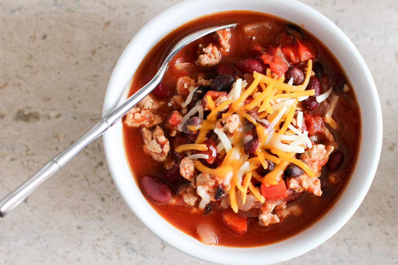 Slow Cooker Turkey Chili [Cooking Video] - Lake Shore Lady