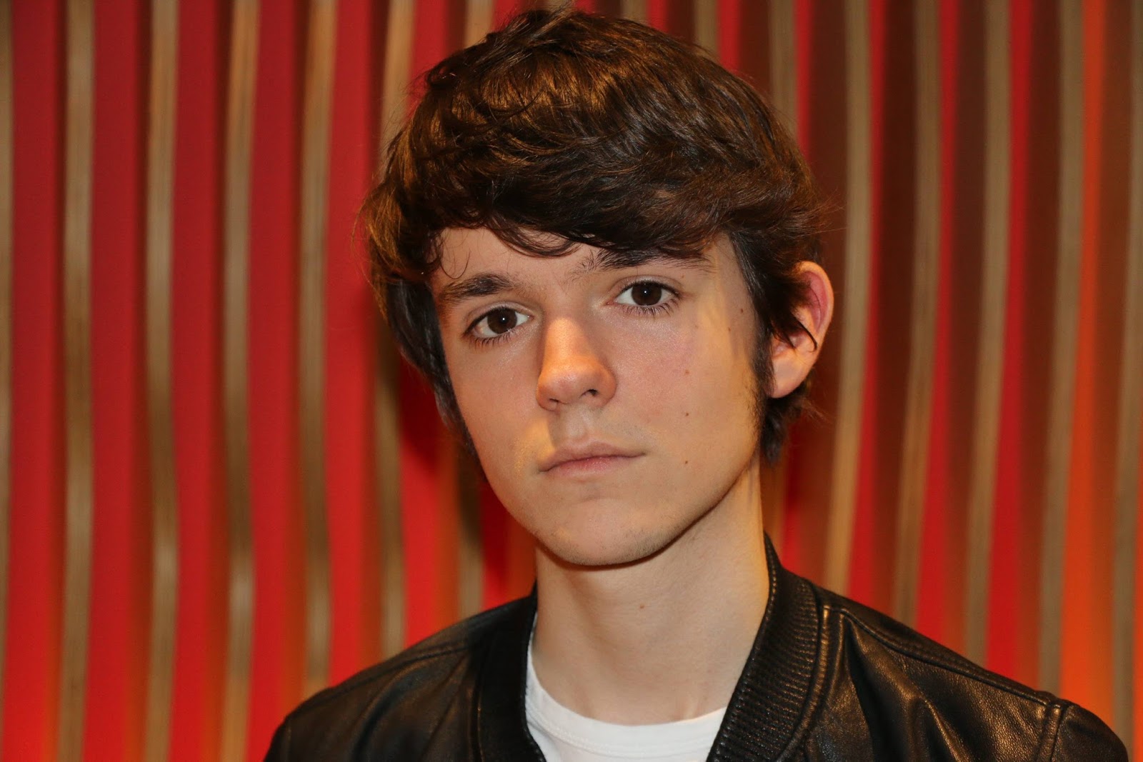 Chien de lisard: Madeon: ce garçon de 20 ans est une star mondiale Chien de lisard: Madeon: ce garçon de 20 ans est une star mondiale