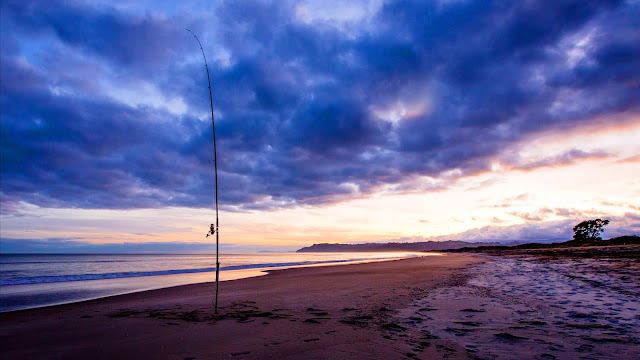 Wallpaper of peaceful beach, sea, twilight Wallpaper of peaceful beach, sea, twilight