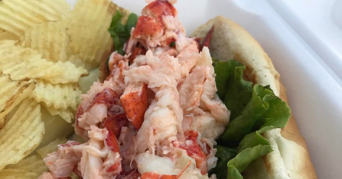 As The Lobster Rolls Fort Popham Lobster Roll Spinney's Oceanfront