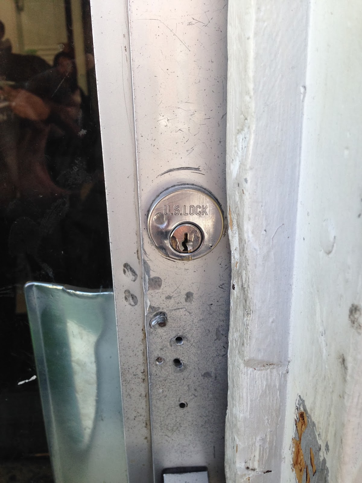 454 Fire Tactics : Forcible Entry: Through the Lock.