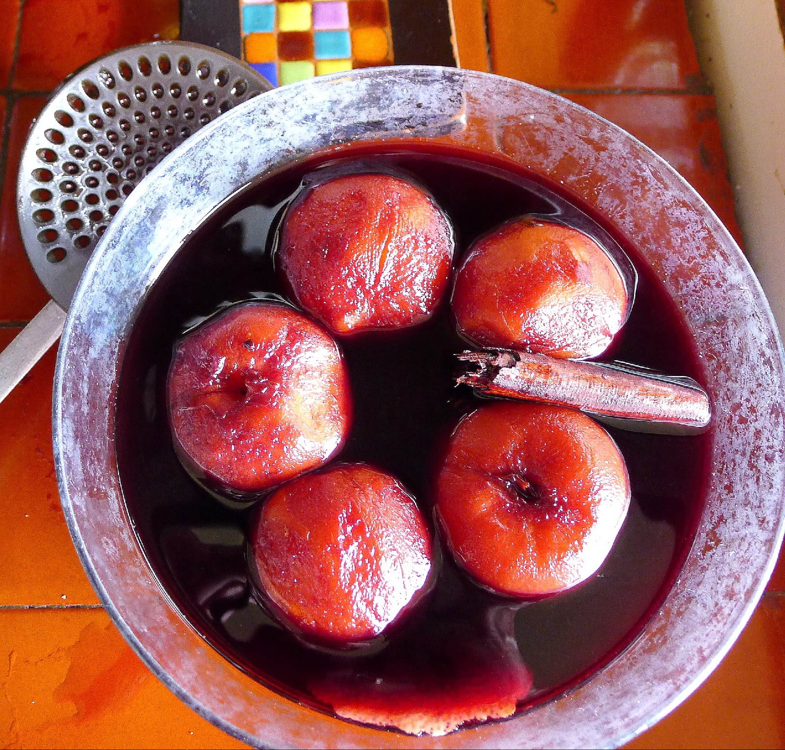 MY KITCHEN IN SPAIN THE ALLURE OF PEACHES